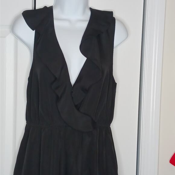 BCBGeneration Black Ruffled Wrap Dress with Pockets NWOT - Picture 7 of 11
